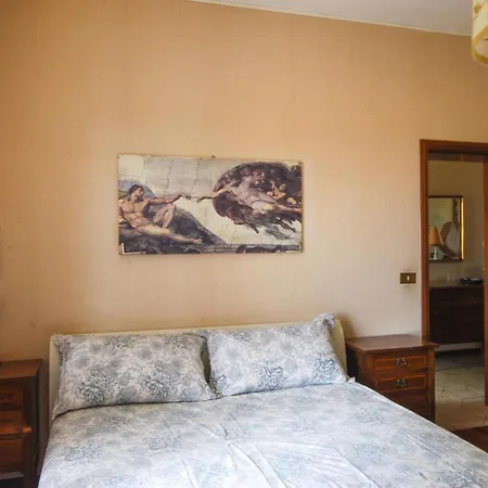 3 Bedroom Awesome In *