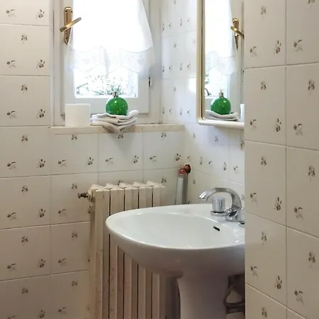 3 Bedroom Awesome In *